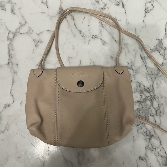 Longchamp Handbags - Authentic Long champ crossbody bag
